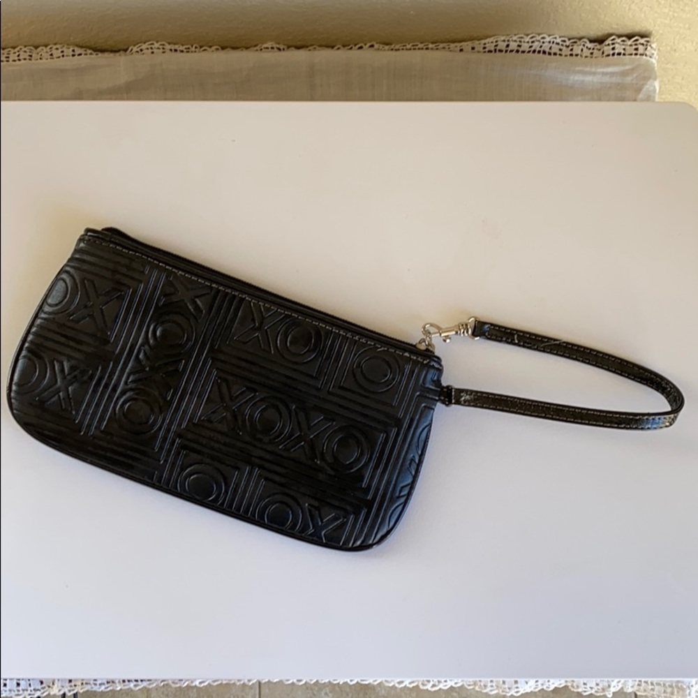 XOXO Wristlet - Black w/XOXO Print Embossed - Picture 2 of 5